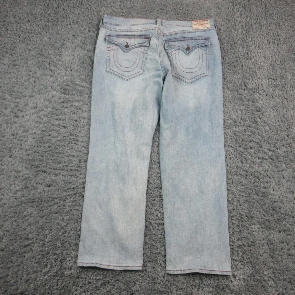 True Religion Jeans Mens 40 Blue Light Wash Straight Relaxed Bobby 42x32*